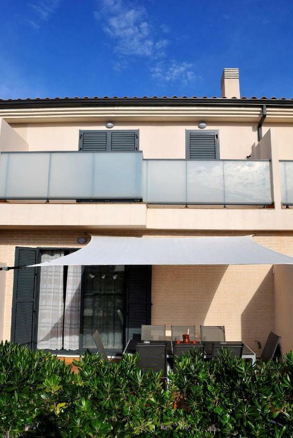 Chalet Adosado De Lujo Para 6 Personas En Golf Panoramica - Internet Fibra Gratis San Jorge  Eksteriør bilde